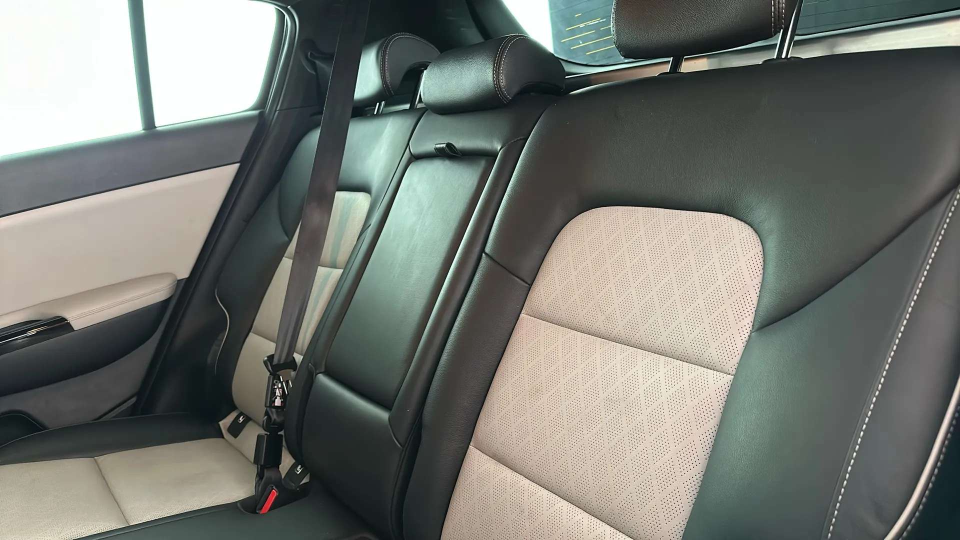 2021 KIA SPORTAGE 2021 KIA SPORTAGE