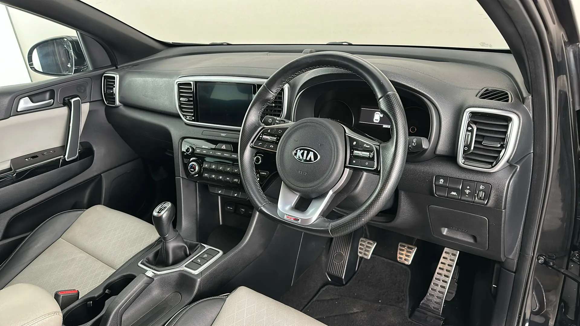 2021 KIA SPORTAGE 2021 KIA SPORTAGE