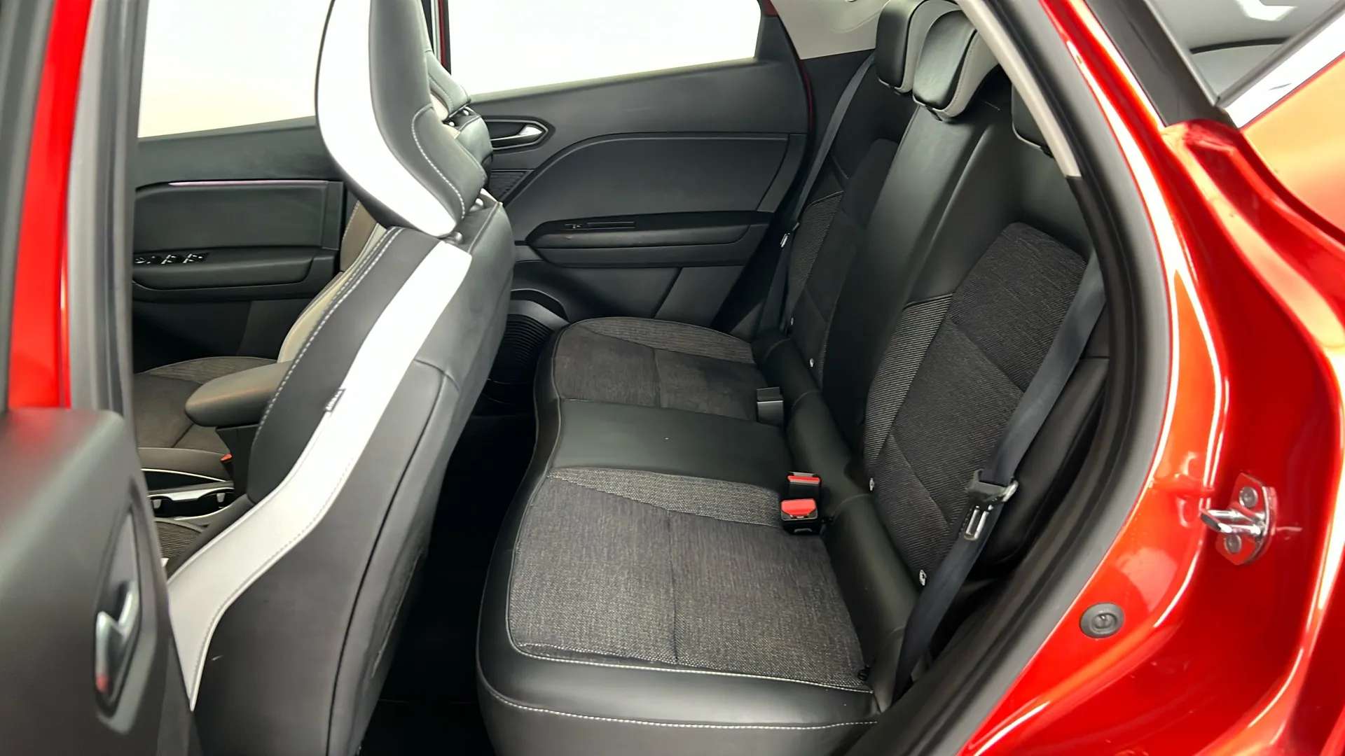 2022 RENAULT CAPTUR 2022 RENAULT CAPTUR