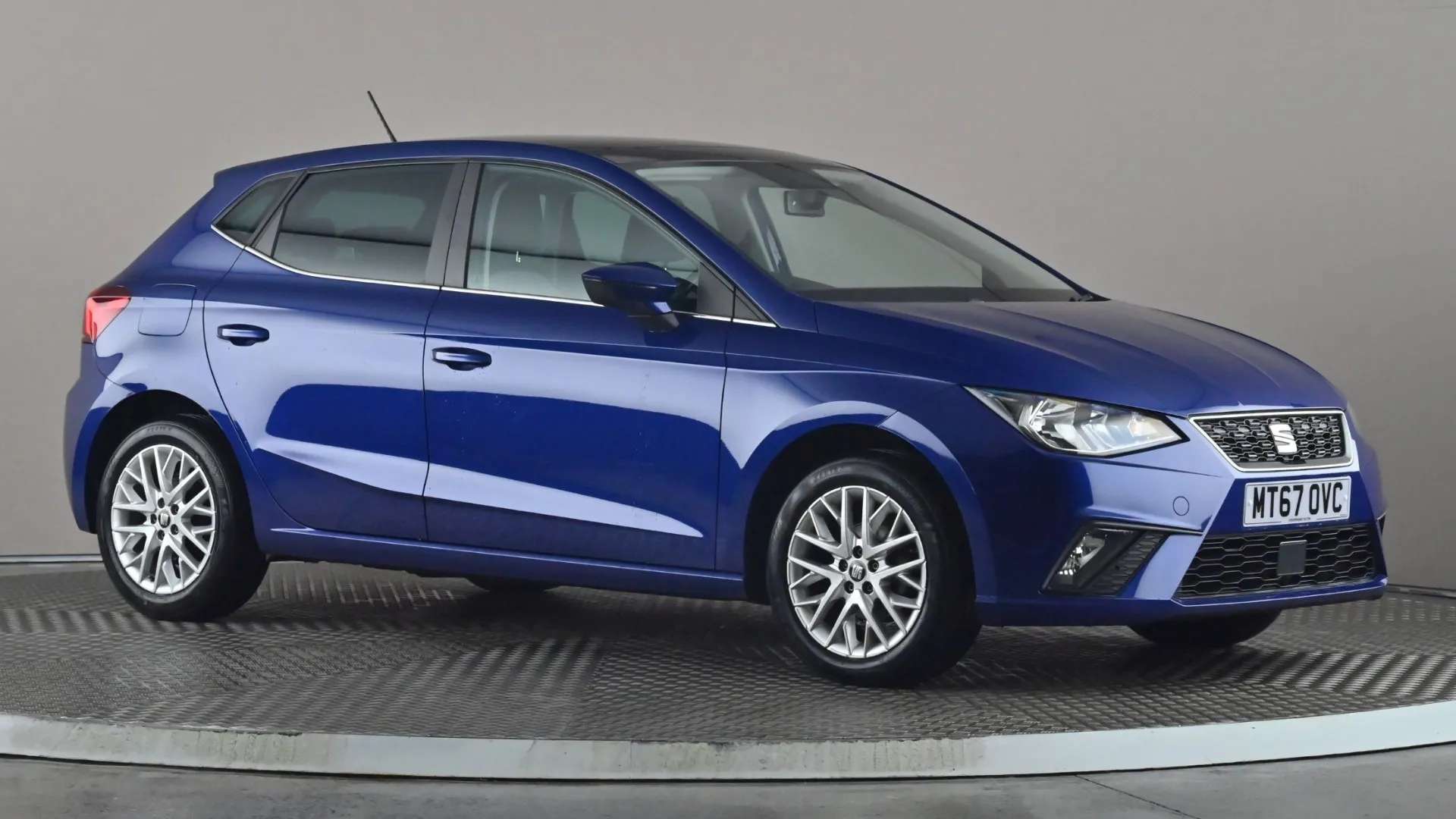 A 2017 SEAT IBIZA 1.0 TSI 95 SE Design A 2017 SEAT IBIZA 1.0 TSI 95 SE Design