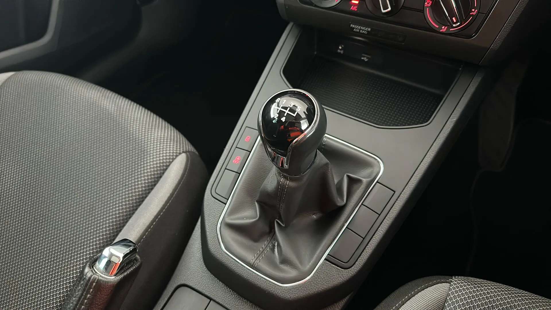 2017 SEAT IBIZA 2017 SEAT IBIZA