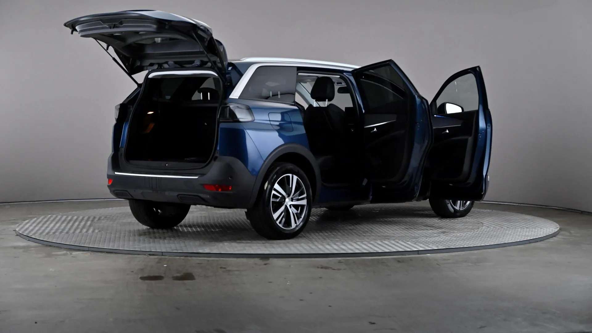 2021 PEUGEOT 5008 2021 PEUGEOT 5008