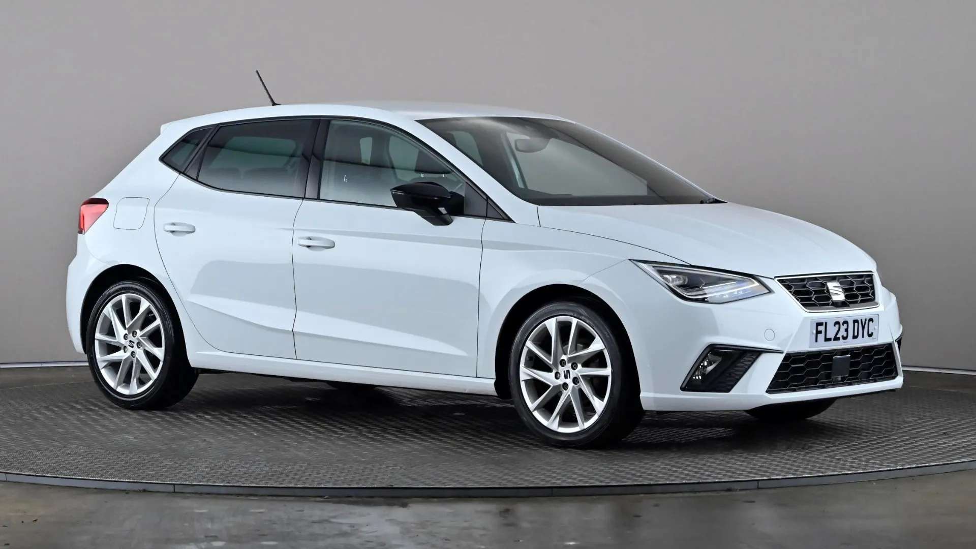 A 2023 SEAT IBIZA 1.0 TSI 95 FR A 2023 SEAT IBIZA 1.0 TSI 95 FR