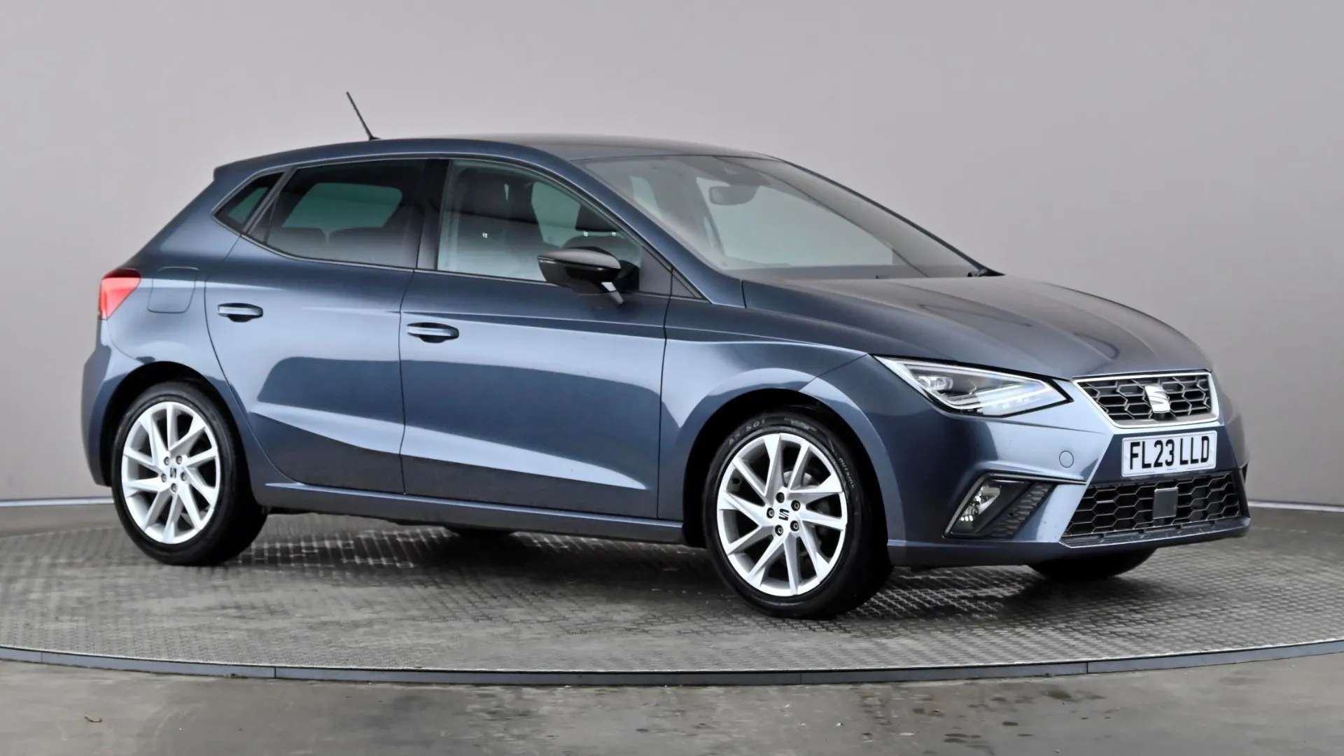 A 2023 SEAT IBIZA 1.0 TSI 95 FR A 2023 SEAT IBIZA 1.0 TSI 95 FR
