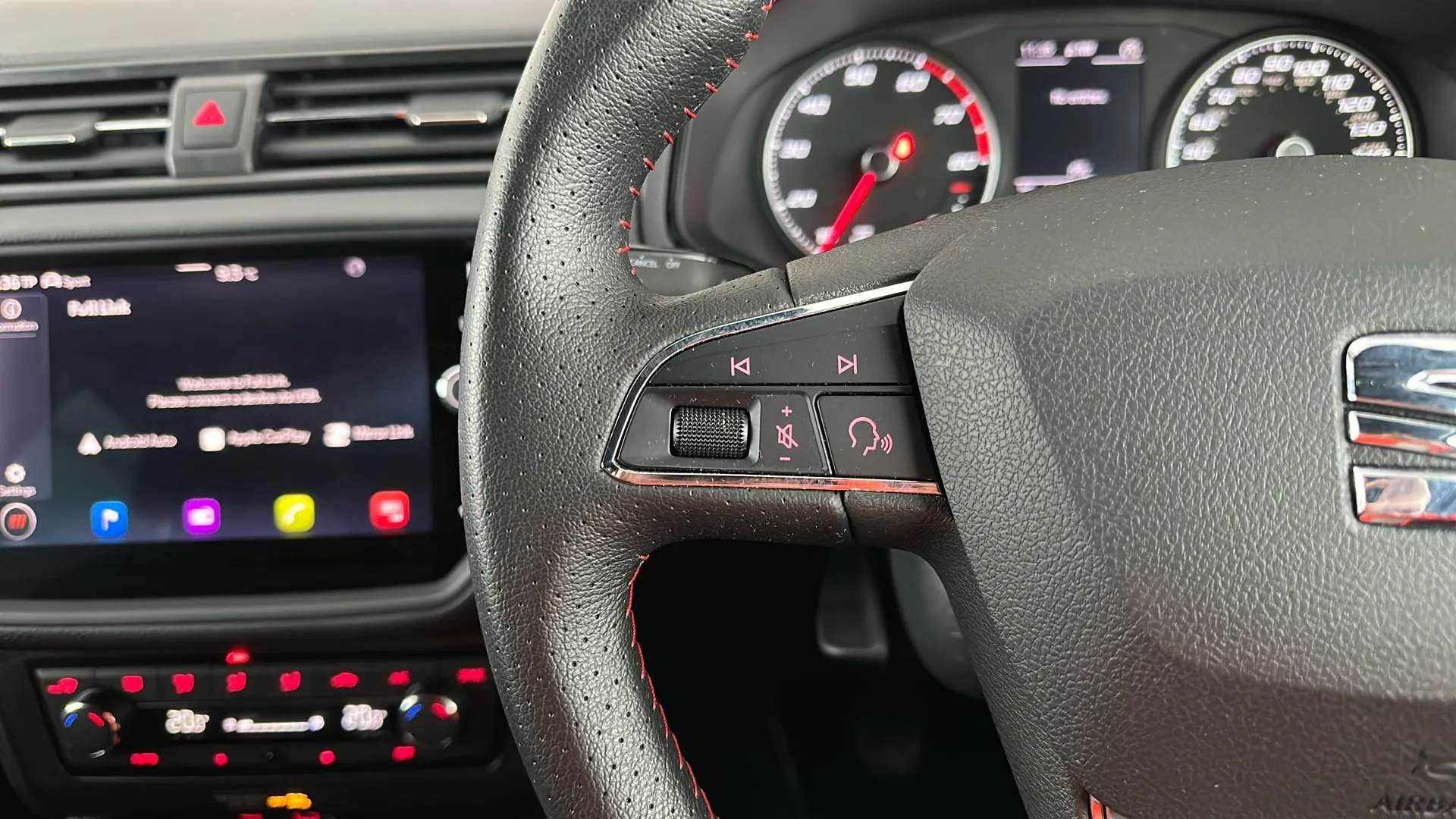 2021 SEAT IBIZA 2021 SEAT IBIZA