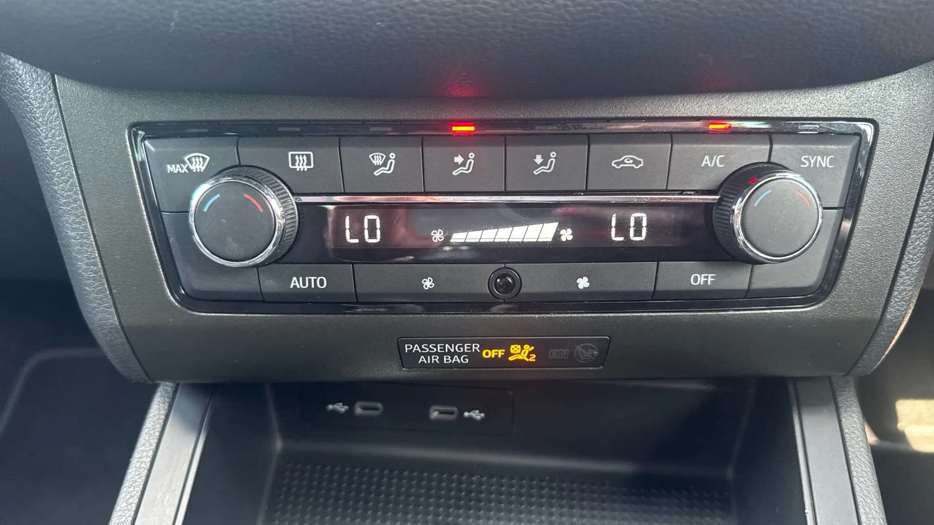 2021 SEAT IBIZA 2021 SEAT IBIZA