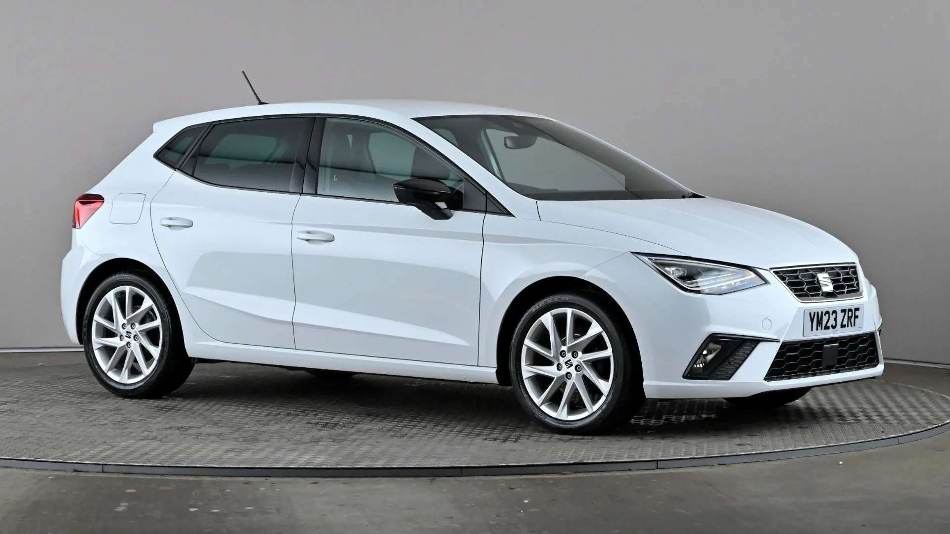 A 2023 SEAT IBIZA 1.0 TSI 95 FR A 2023 SEAT IBIZA 1.0 TSI 95 FR