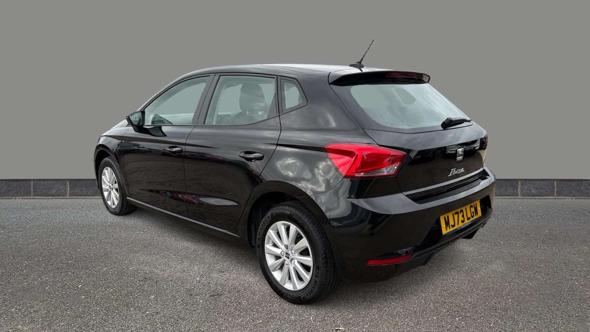 A 2023 SEAT IBIZA 1.0 TSI 95 SE A 2023 SEAT IBIZA 1.0 TSI 95 SE