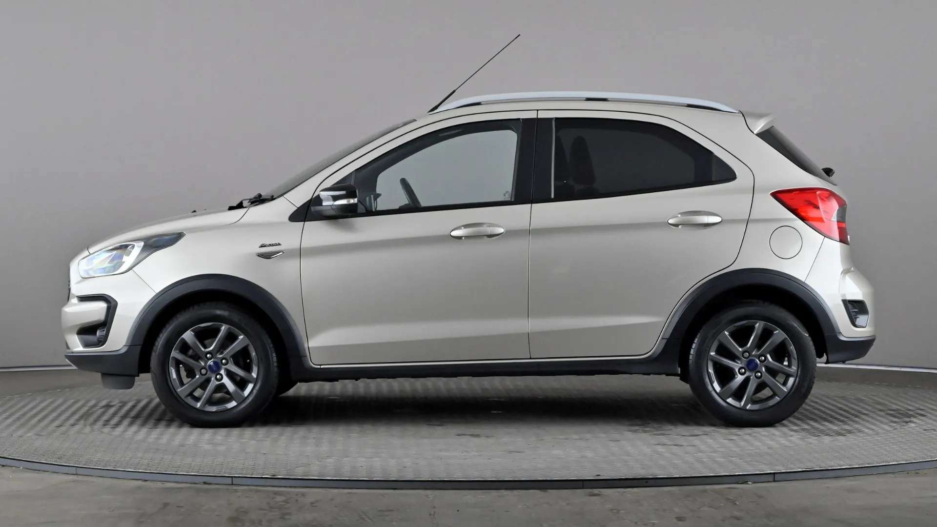 A 2018 FORD KA+ 1.2 85 Active A 2018 FORD KA+ 1.2 85 Active