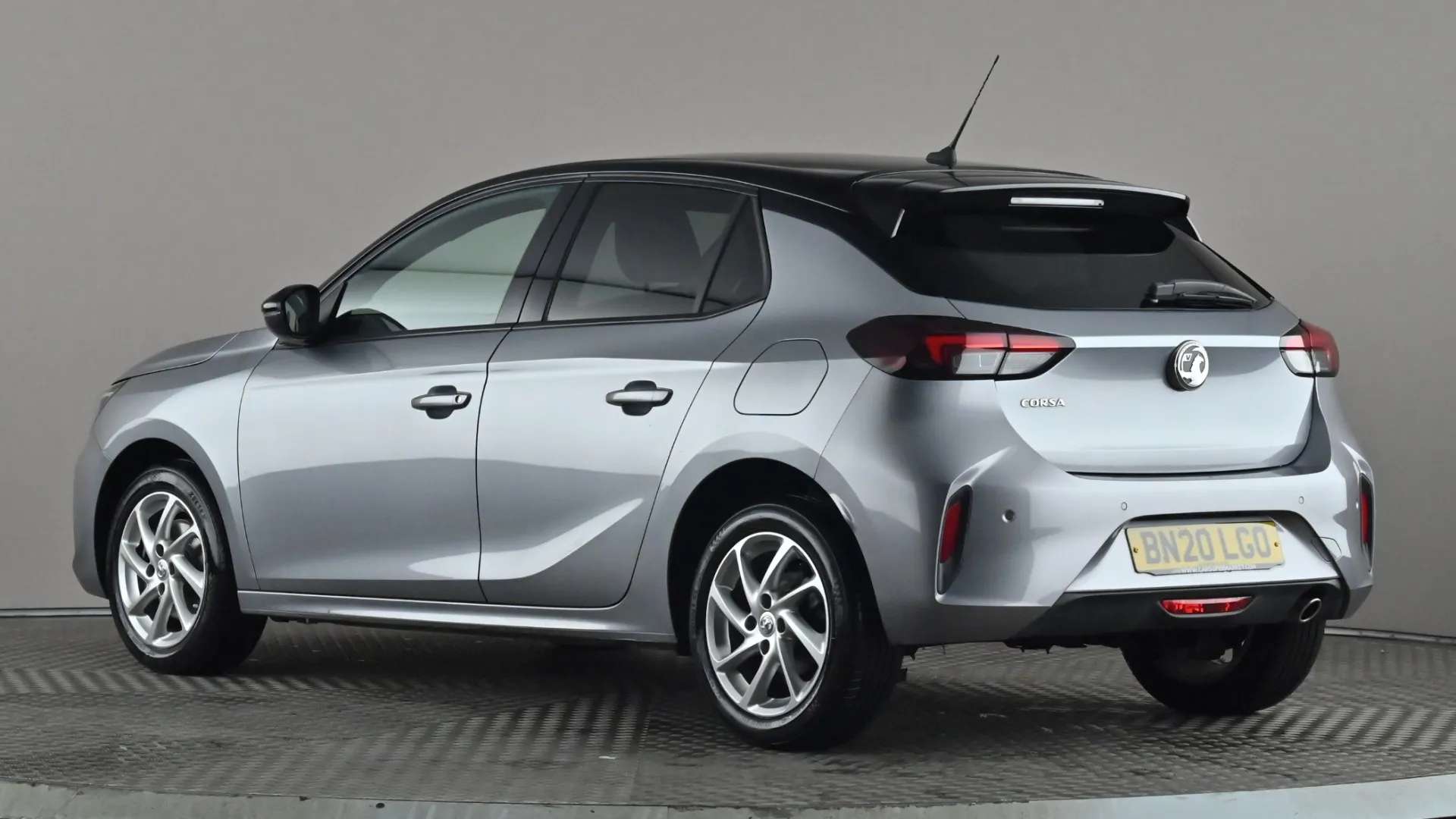 A 2020 VAUXHALL CORSA 1.2 Turbo SRi A 2020 VAUXHALL CORSA 1.2 Turbo SRi