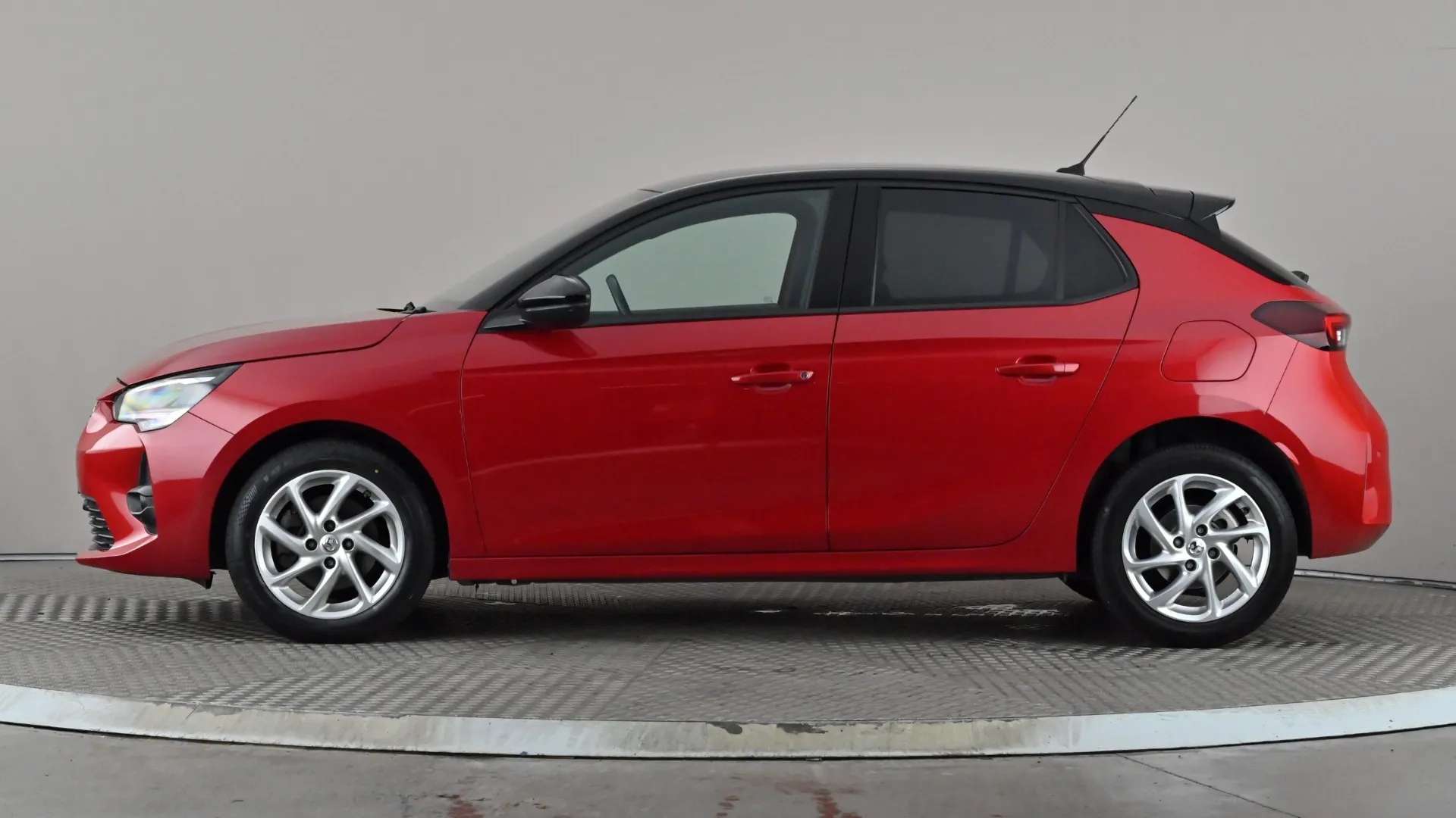 A 2019 VAUXHALL CORSA 1.2 Turbo SRi A 2019 VAUXHALL CORSA 1.2 Turbo SRi