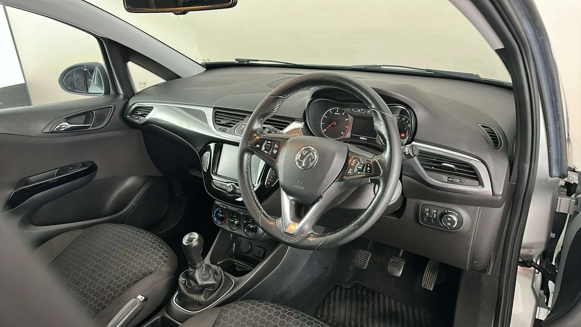 2018 VAUXHALL CORSA 2018 VAUXHALL CORSA