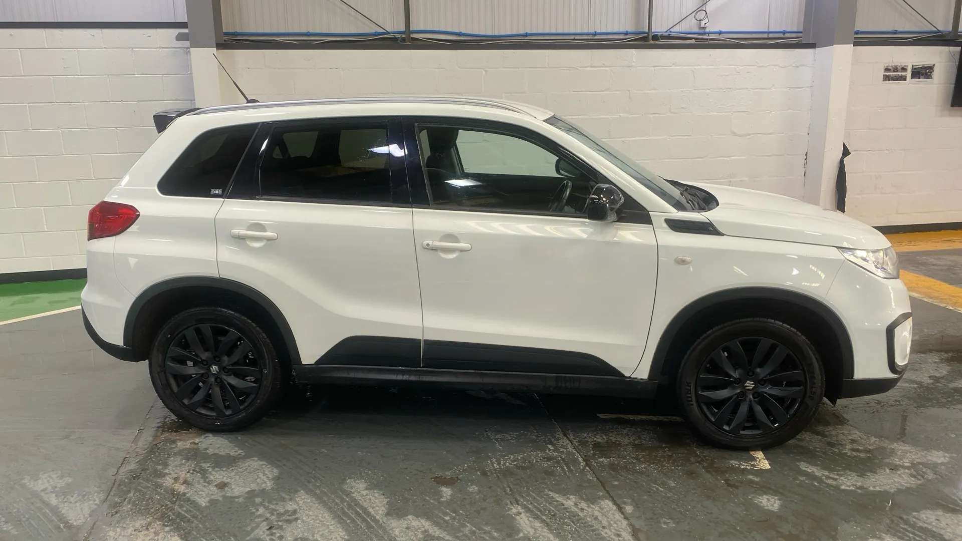 A 2018 SUZUKI VITARA 1.6 SZ-T Kuro A 2018 SUZUKI VITARA 1.6 SZ-T Kuro