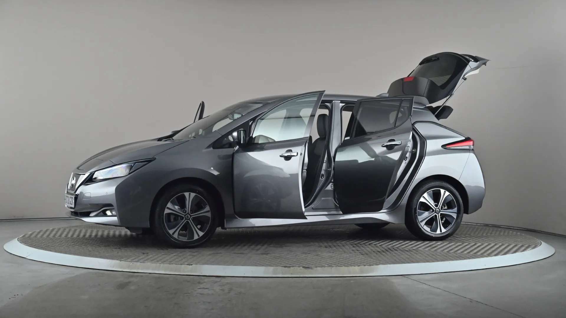 2021 NISSAN LEAF 2021 NISSAN LEAF