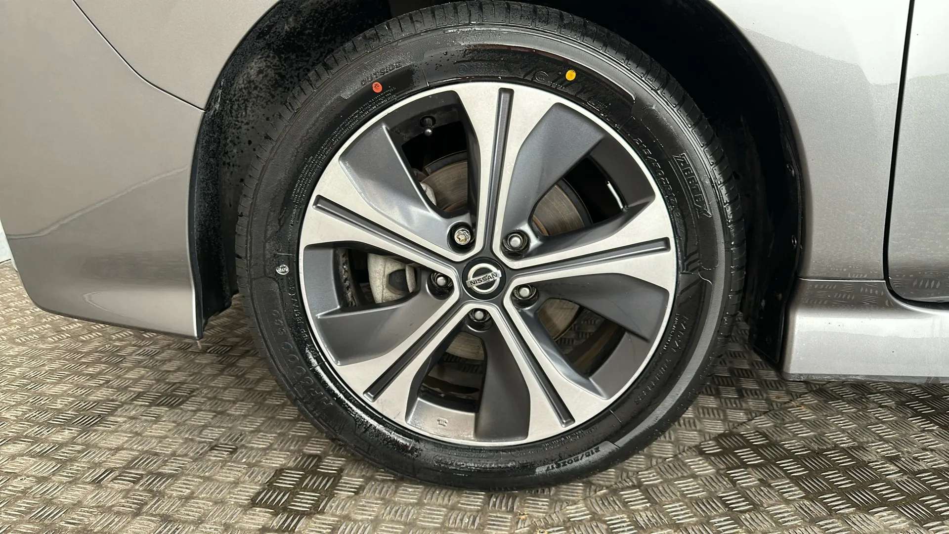 2021 NISSAN LEAF 2021 NISSAN LEAF