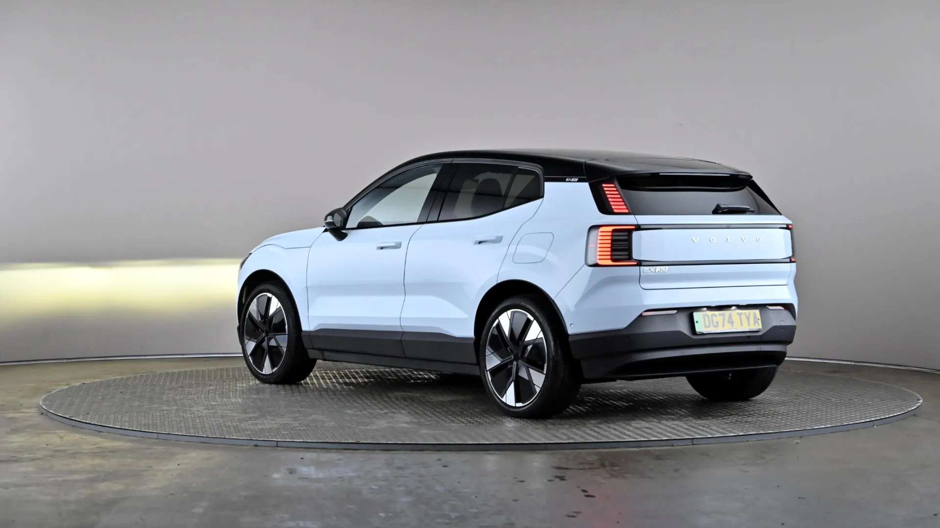 2024 VOLVO EX30 2024 VOLVO EX30