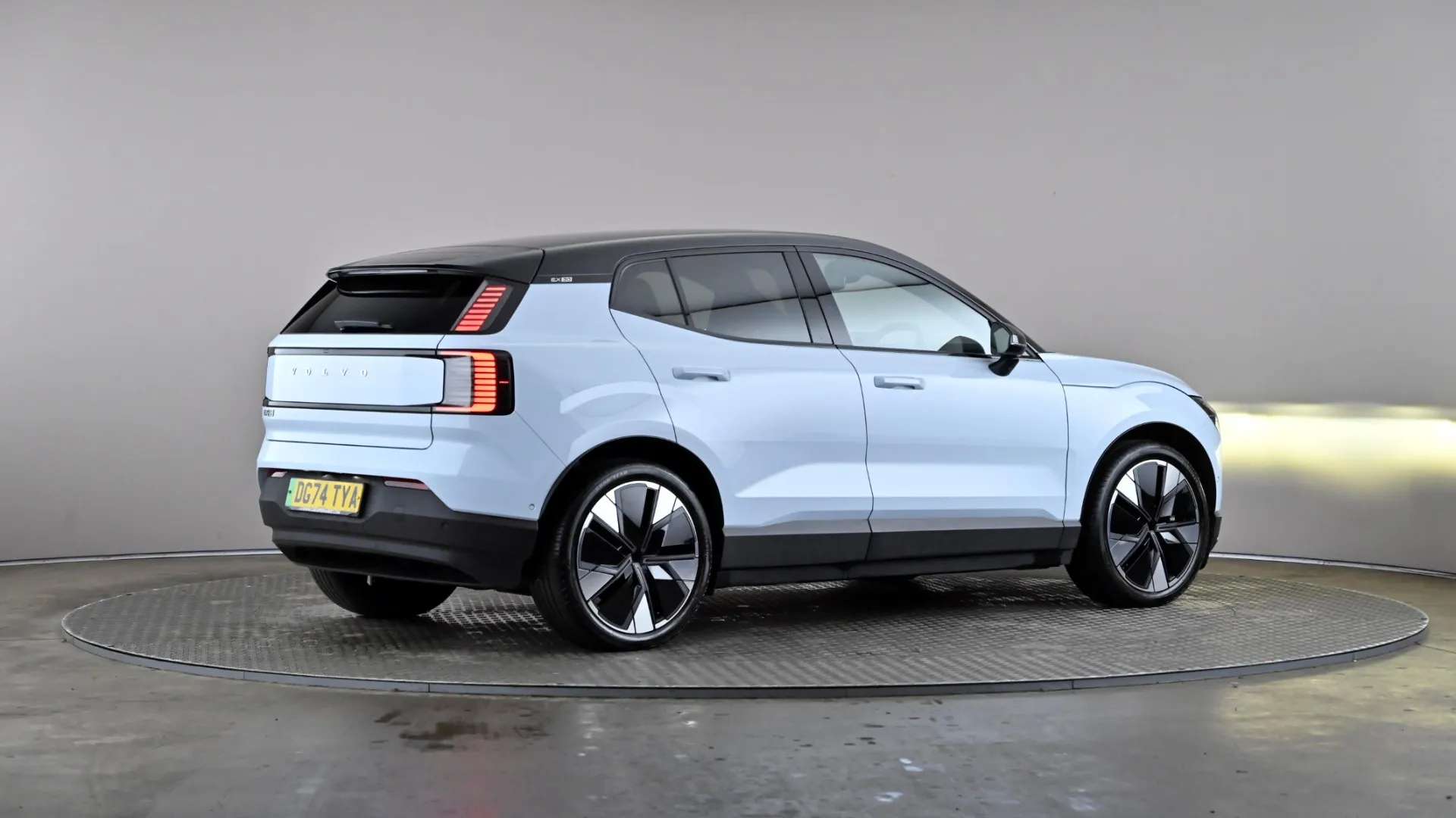 2024 VOLVO EX30 2024 VOLVO EX30