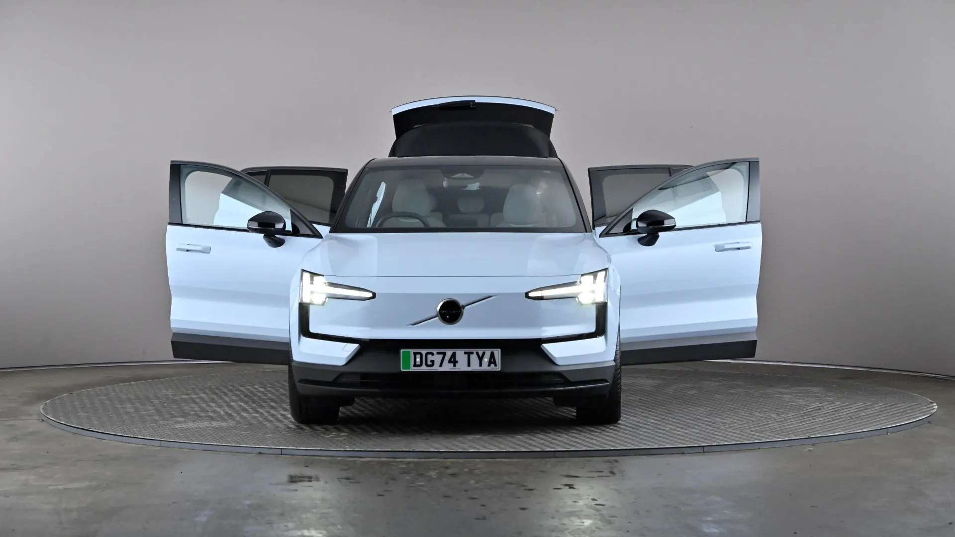 2024 VOLVO EX30 2024 VOLVO EX30