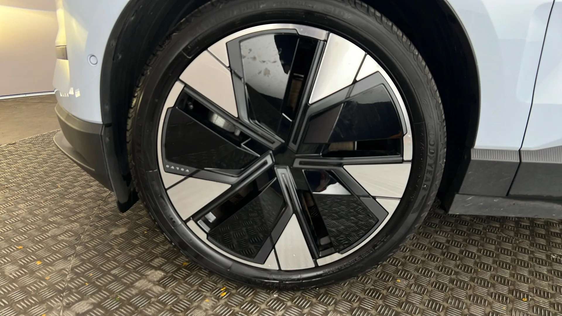 2024 VOLVO EX30 2024 VOLVO EX30