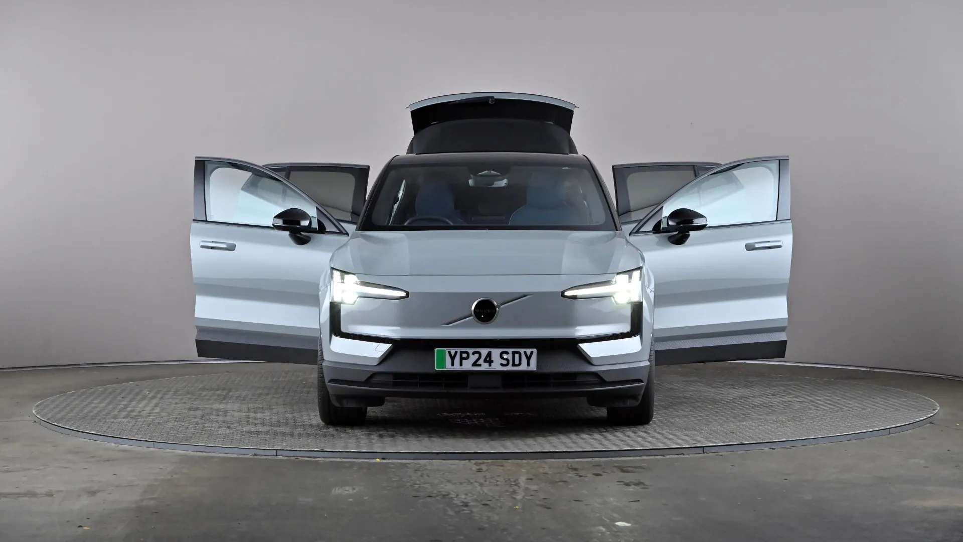 2024 VOLVO EX30 2024 VOLVO EX30