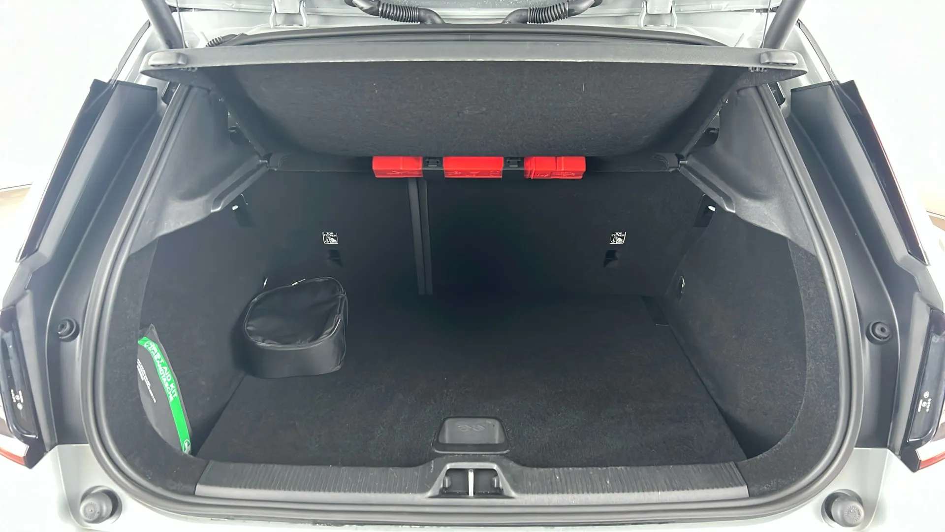 2024 VOLVO EX30 2024 VOLVO EX30