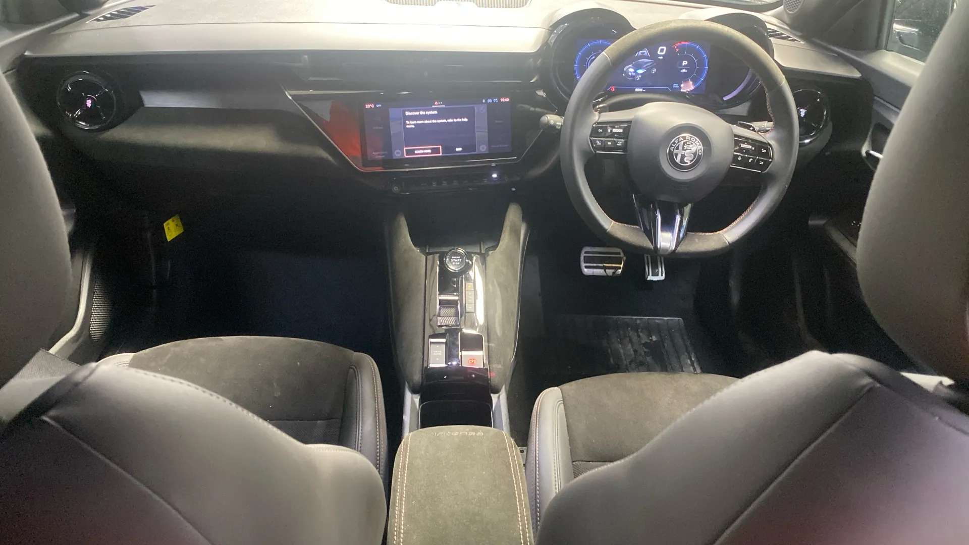 2025 ALFA ROMEO JUNIOR 2025 ALFA ROMEO JUNIOR