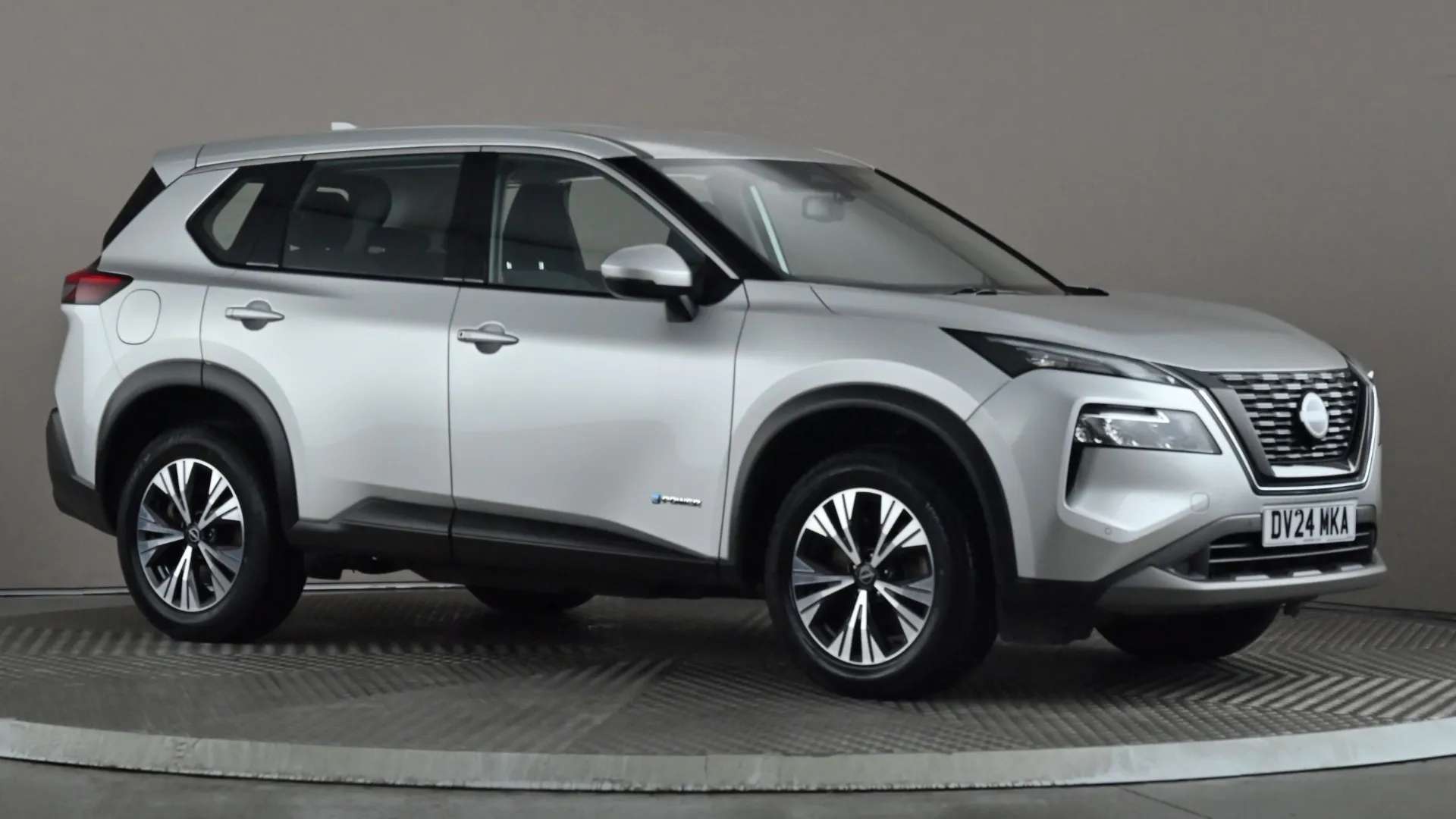 A 2024 NISSAN X-TRAIL 1.5 E-Power E-4orce 213 Acenta Premium Auto A 2024 NISSAN X-TRAIL 1.5 E-Power E-4orce 213 Acenta Premium Auto