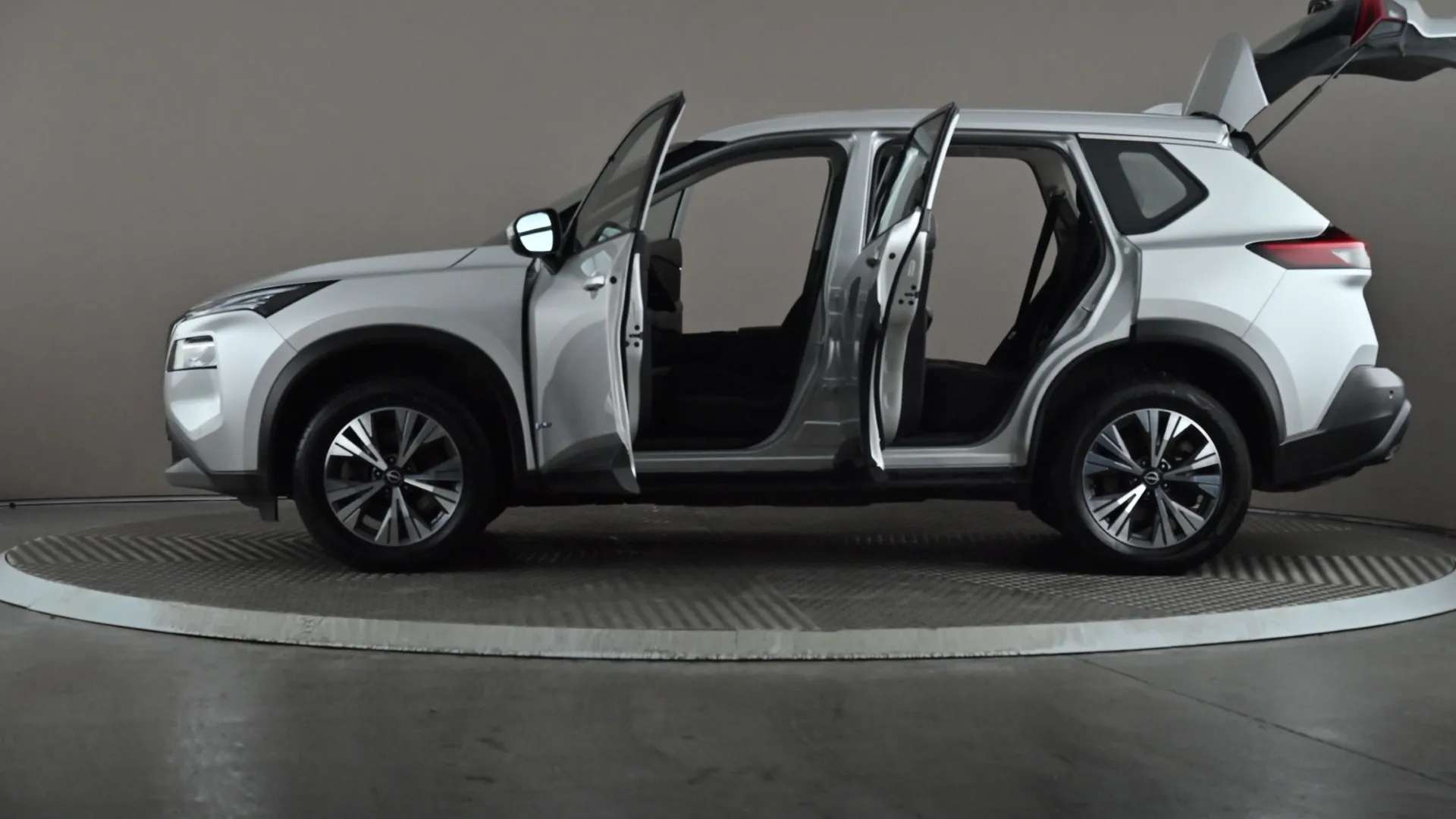 2024 NISSAN X-TRAIL 2024 NISSAN X-TRAIL