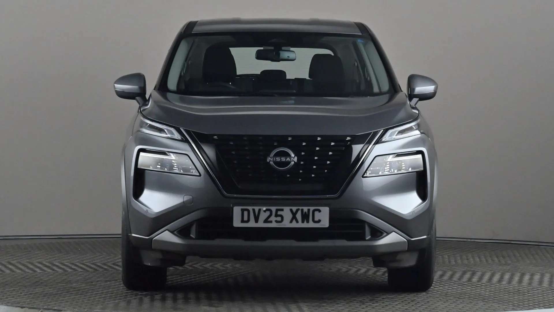 A 2025 NISSAN X-TRAIL 1.5 E-Power E-4orce 213 Acenta Premium Auto A 2025 NISSAN X-TRAIL 1.5 E-Power E-4orce 213 Acenta Premium Auto