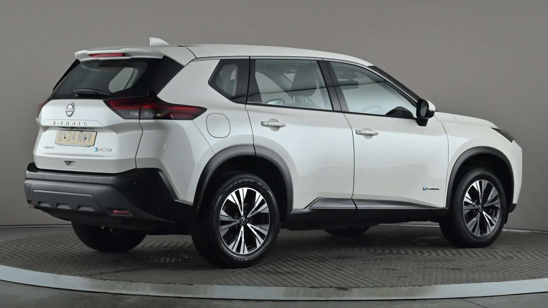 2024 NISSAN X-TRAIL 2024 NISSAN X-TRAIL