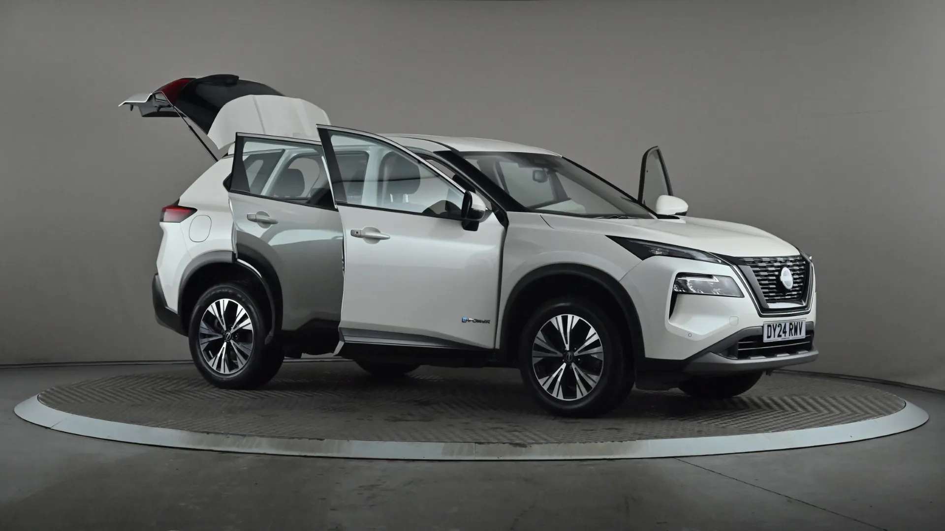 2024 NISSAN X-TRAIL 2024 NISSAN X-TRAIL