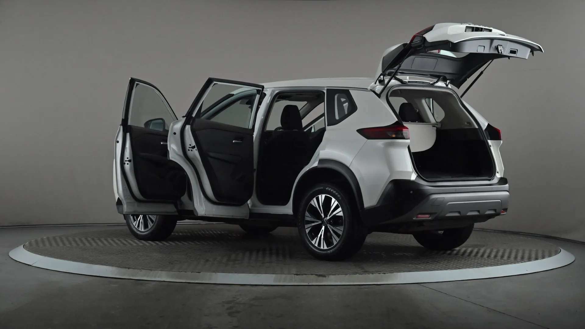 2024 NISSAN X-TRAIL 2024 NISSAN X-TRAIL