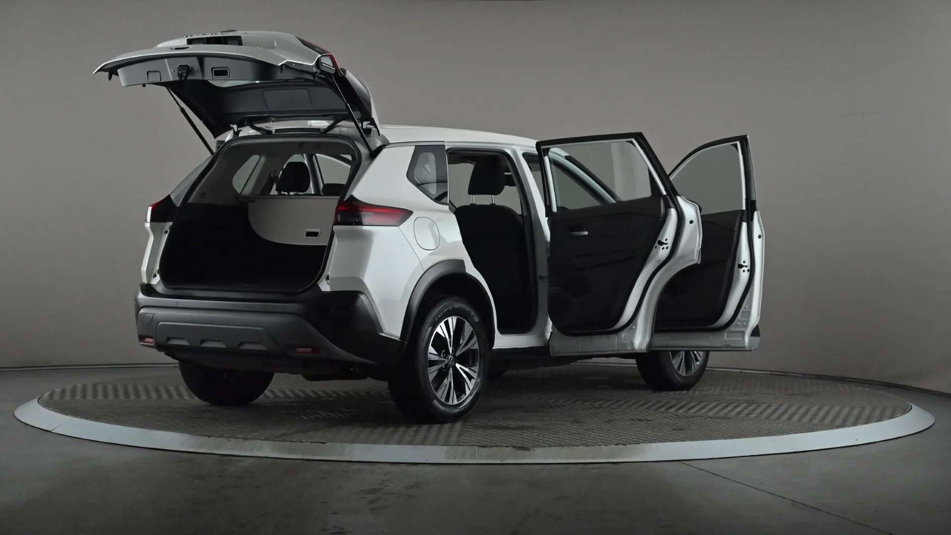 2024 NISSAN X-TRAIL 2024 NISSAN X-TRAIL