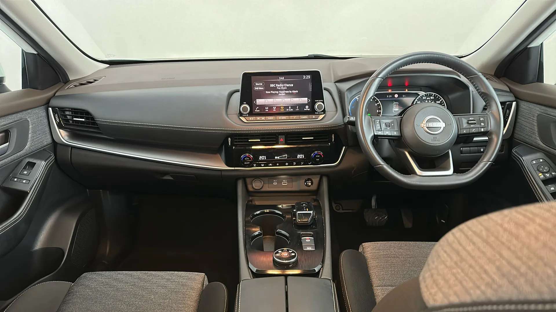 2024 NISSAN X-TRAIL 2024 NISSAN X-TRAIL