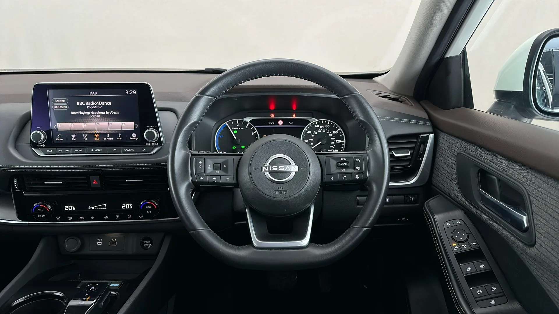 2024 NISSAN X-TRAIL 2024 NISSAN X-TRAIL