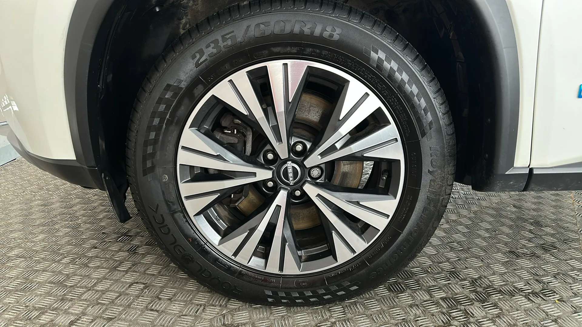 2024 NISSAN X-TRAIL 2024 NISSAN X-TRAIL