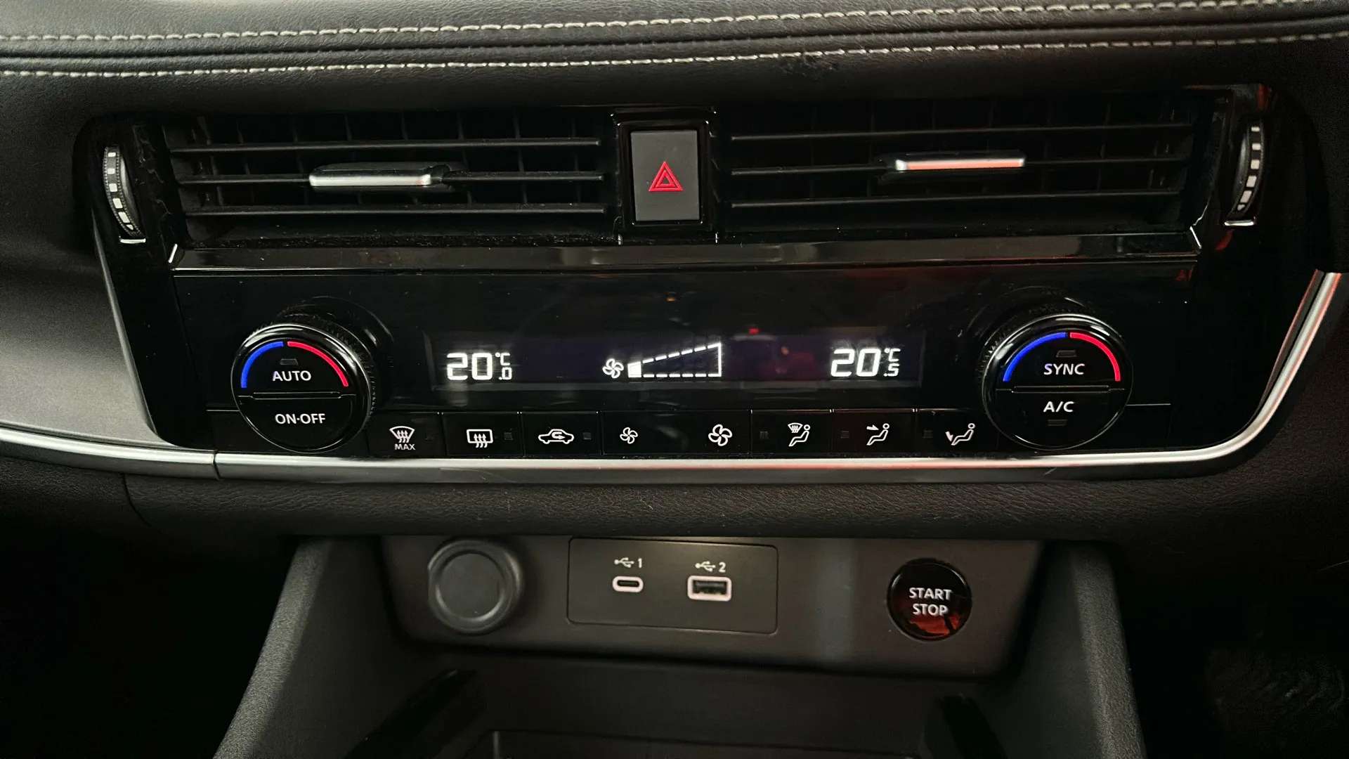 2024 NISSAN X-TRAIL 2024 NISSAN X-TRAIL