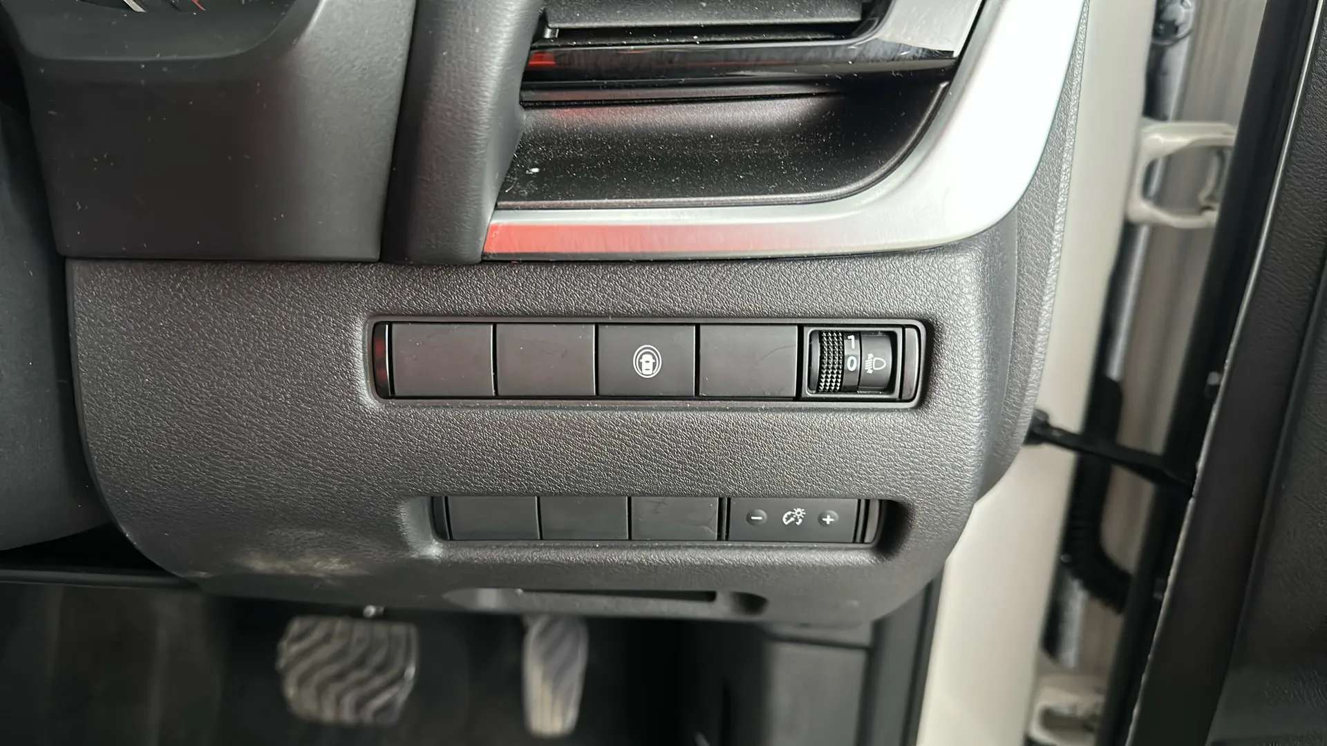 2024 NISSAN X-TRAIL 2024 NISSAN X-TRAIL