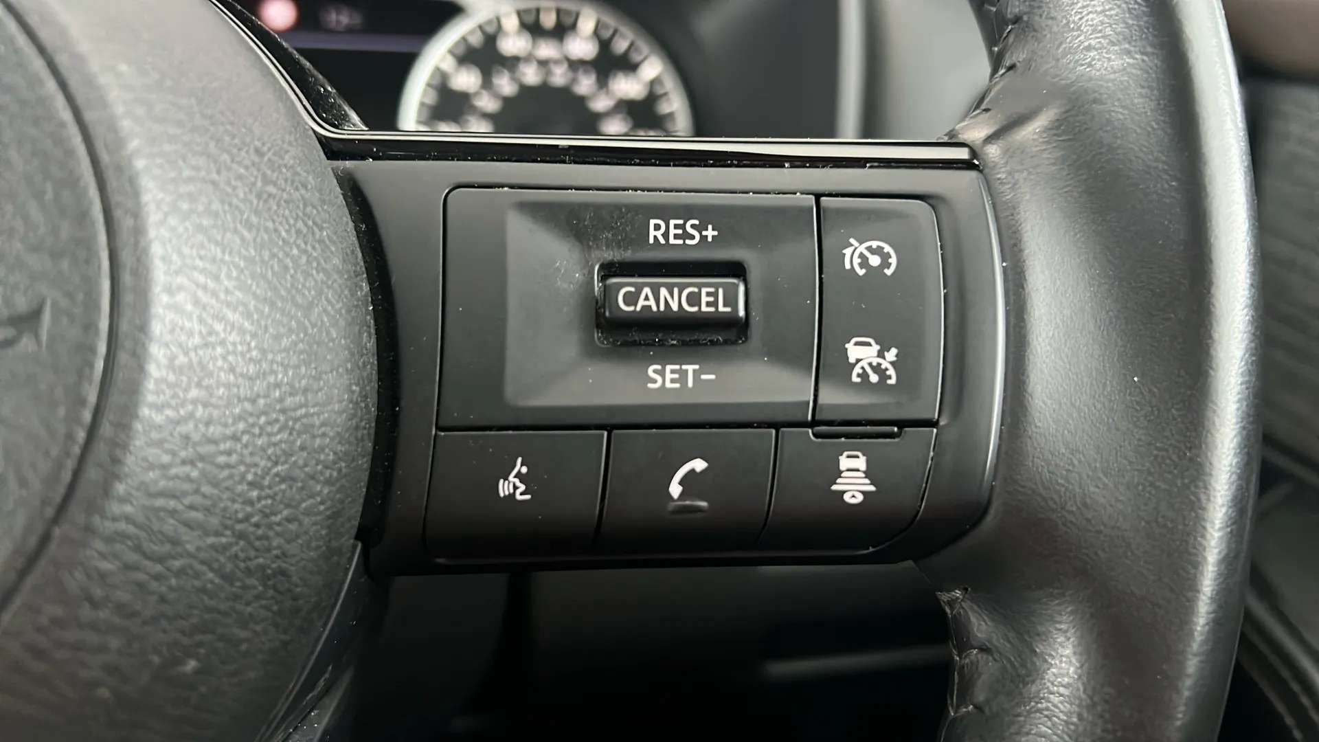 2024 NISSAN X-TRAIL 2024 NISSAN X-TRAIL