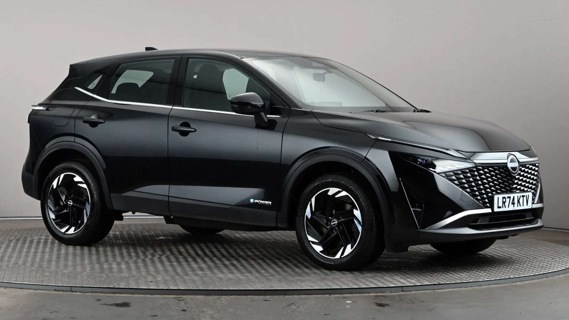 A 2024 NISSAN QASHQAI 1.5 E-Power Acenta Premium Auto A 2024 NISSAN QASHQAI 1.5 E-Power Acenta Premium Auto