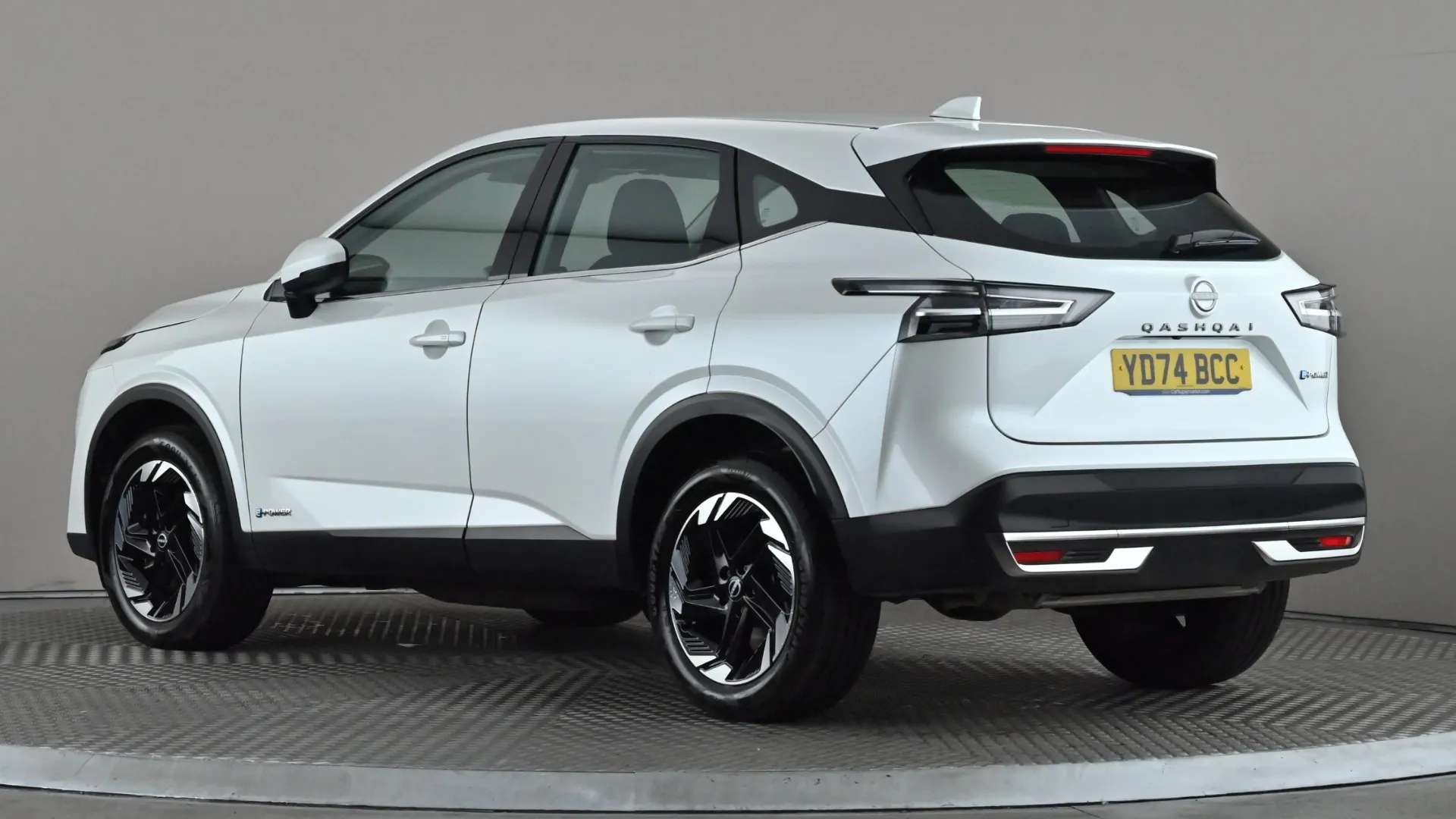 A 2025 NISSAN QASHQAI 1.5 E-Power Acenta Premium Auto A 2025 NISSAN QASHQAI 1.5 E-Power Acenta Premium Auto