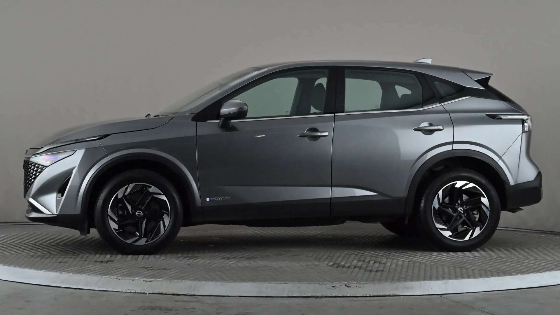A 2024 NISSAN QASHQAI 1.5 E-Power Acenta Premium Auto A 2024 NISSAN QASHQAI 1.5 E-Power Acenta Premium Auto
