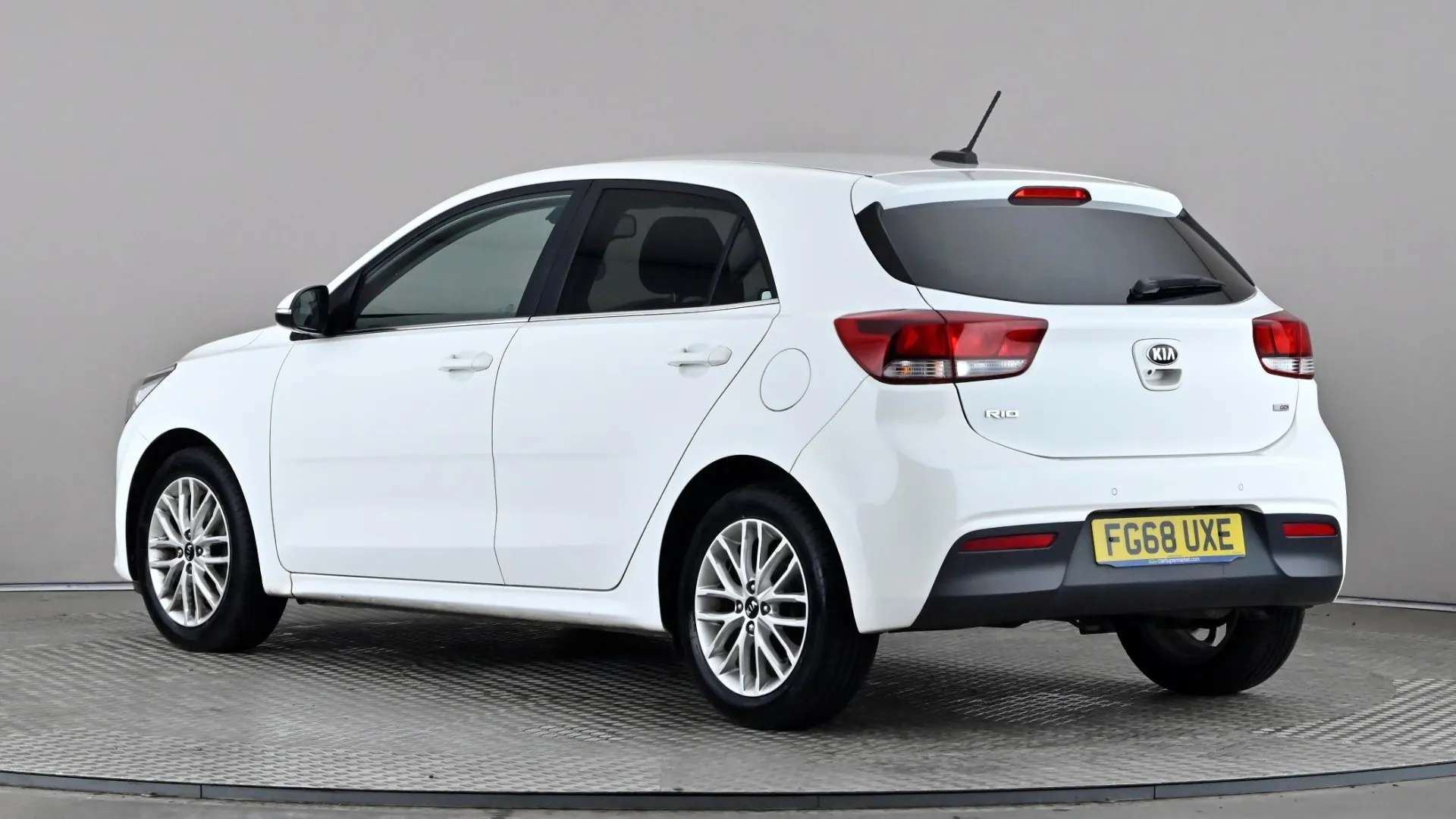 A 2018 KIA RIO 1.0 T GDi 3 A 2018 KIA RIO 1.0 T GDi 3