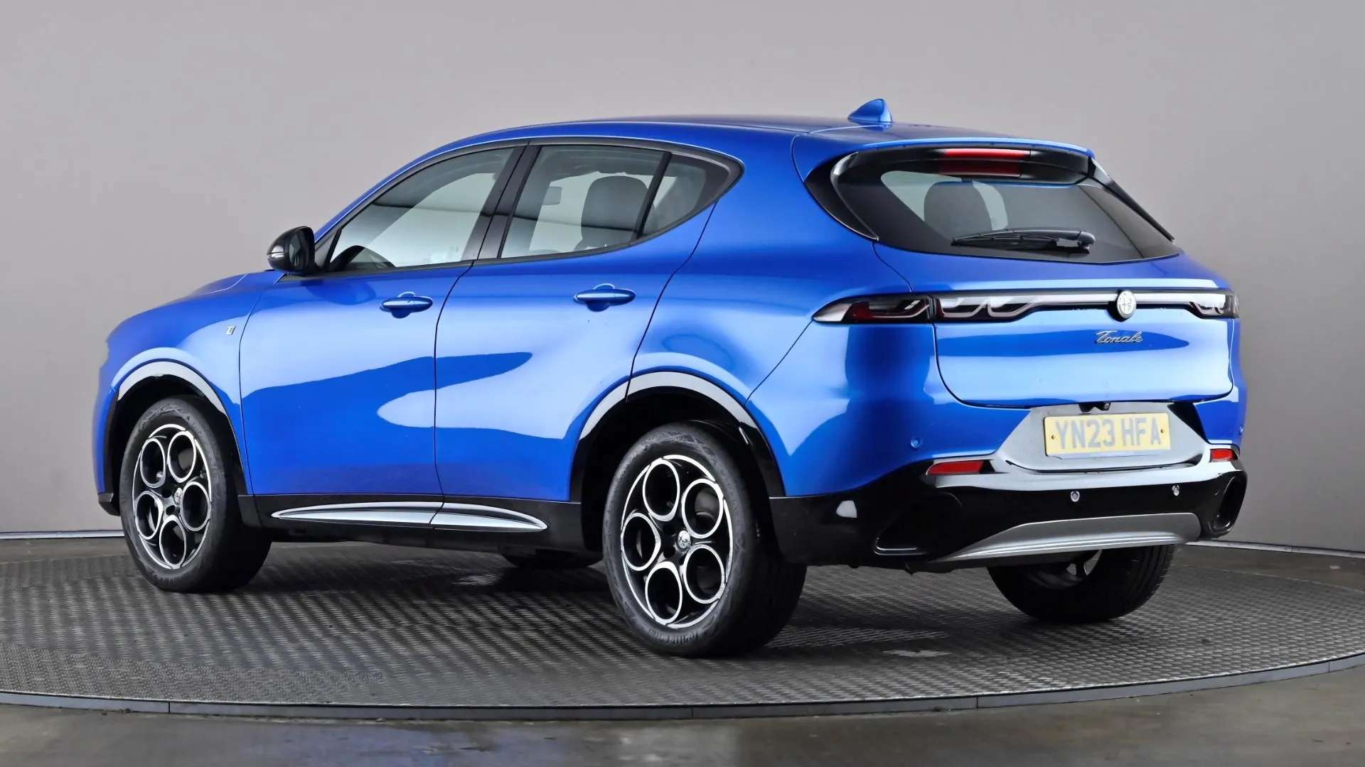 A 2023 ALFA ROMEO TONALE 1.5 MHEV Ti Auto A 2023 ALFA ROMEO TONALE 1.5 MHEV Ti Auto