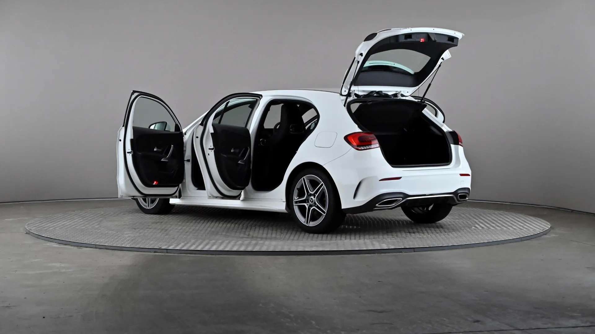 2019 MERCEDES-BENZ A CLASS 2019 MERCEDES-BENZ A CLASS
