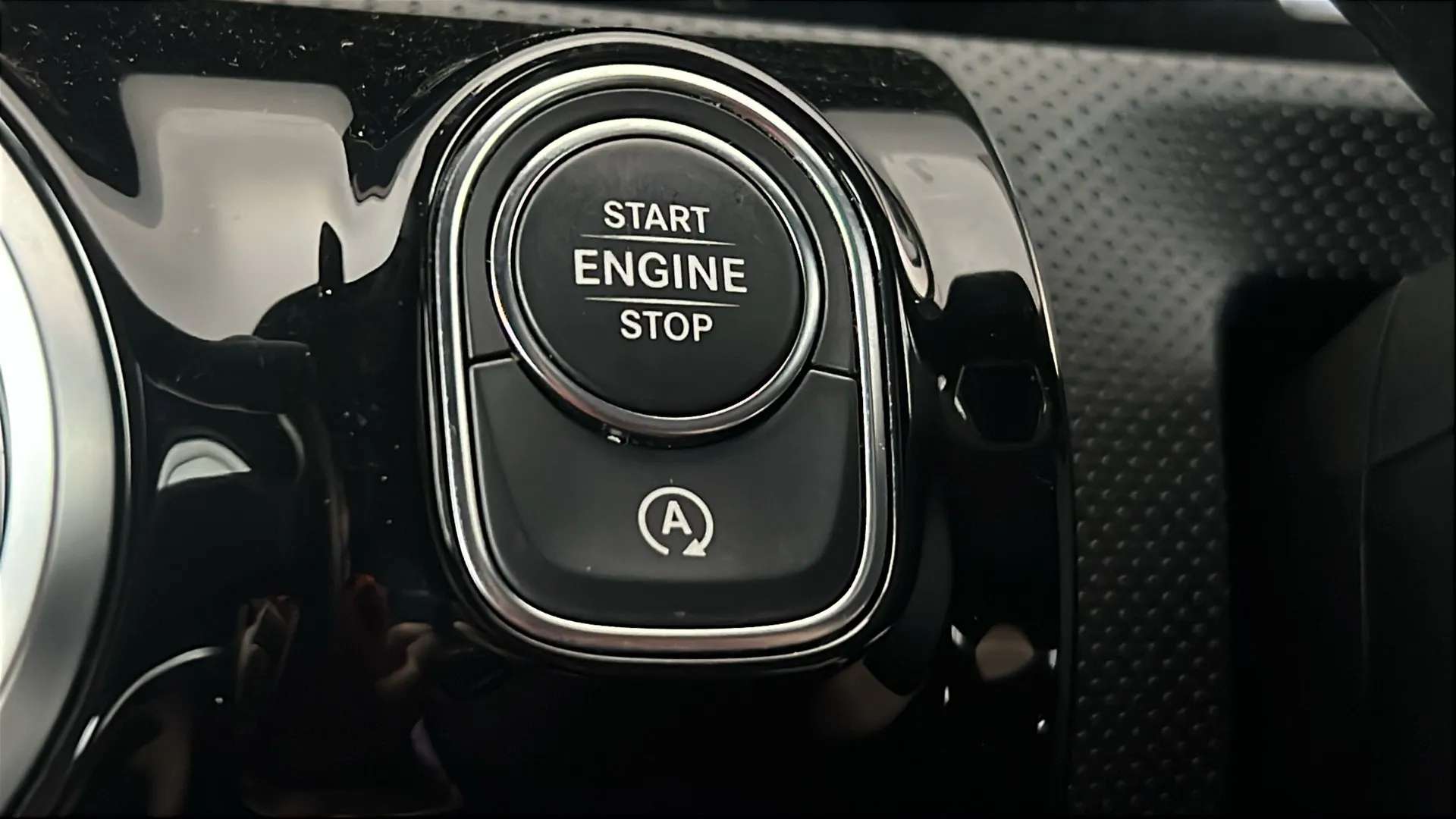 2019 MERCEDES-BENZ A CLASS 2019 MERCEDES-BENZ A CLASS