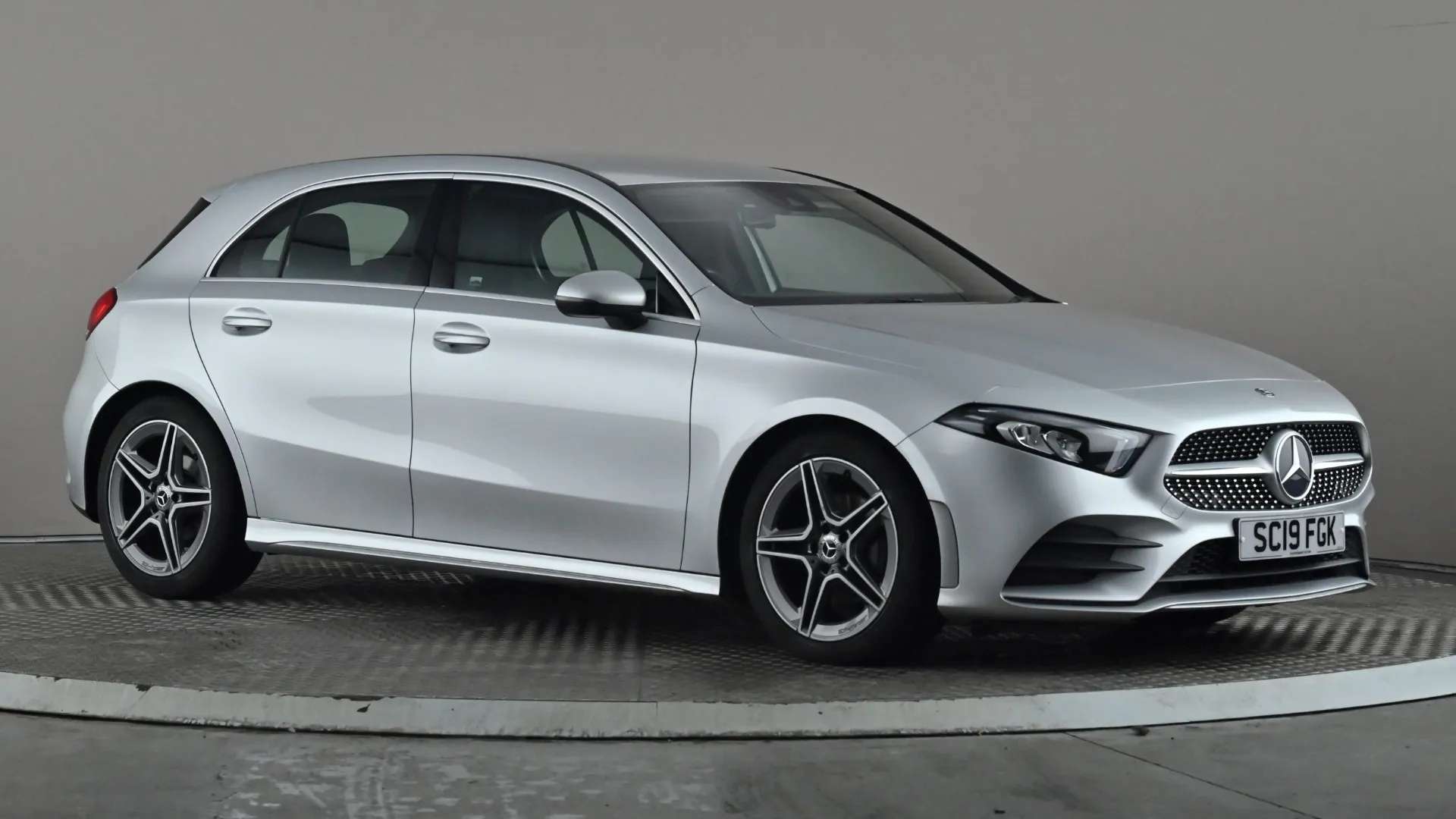 A 2019 MERCEDES-BENZ A CLASS A180 AMG Line A 2019 MERCEDES-BENZ A CLASS A180 AMG Line
