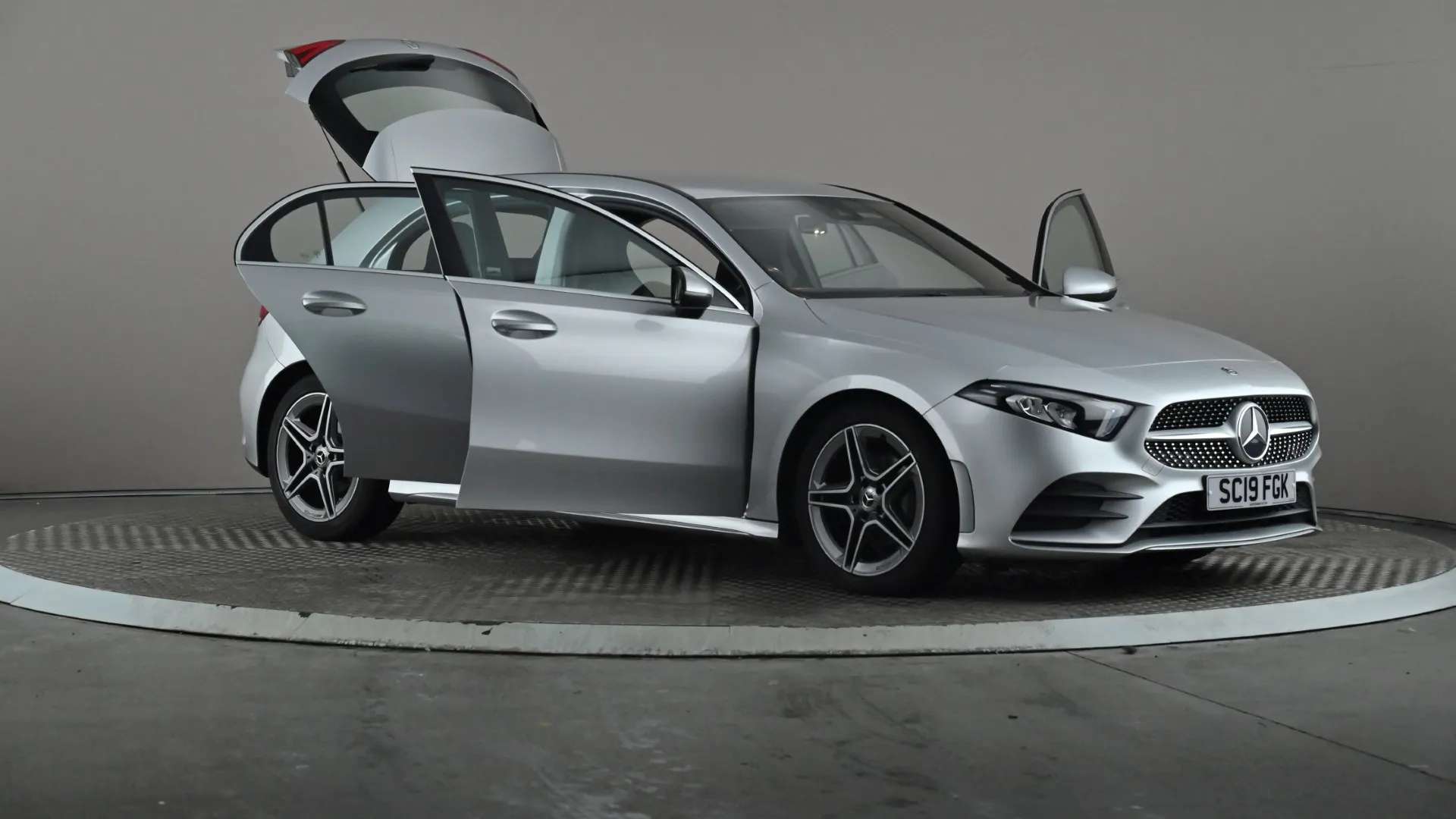 2019 MERCEDES-BENZ A CLASS 2019 MERCEDES-BENZ A CLASS