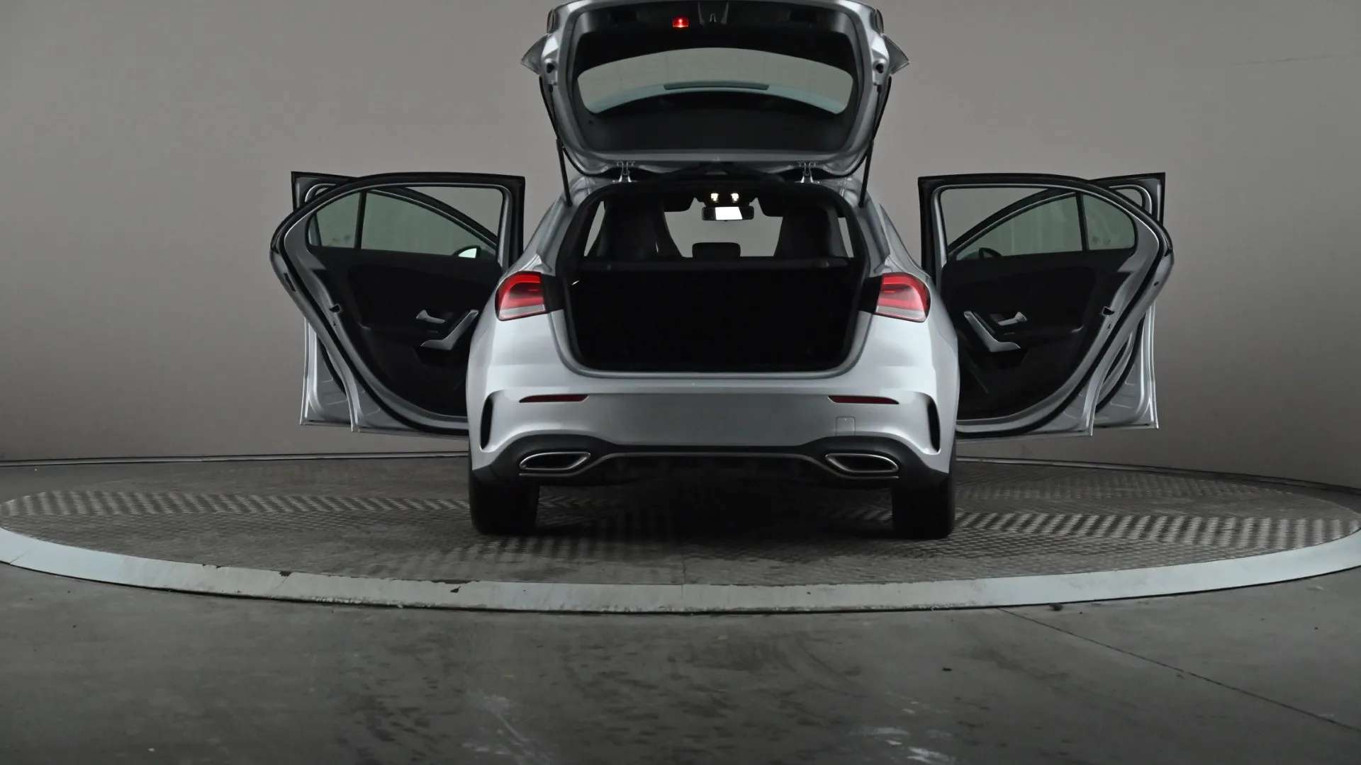 2019 MERCEDES-BENZ A CLASS 2019 MERCEDES-BENZ A CLASS