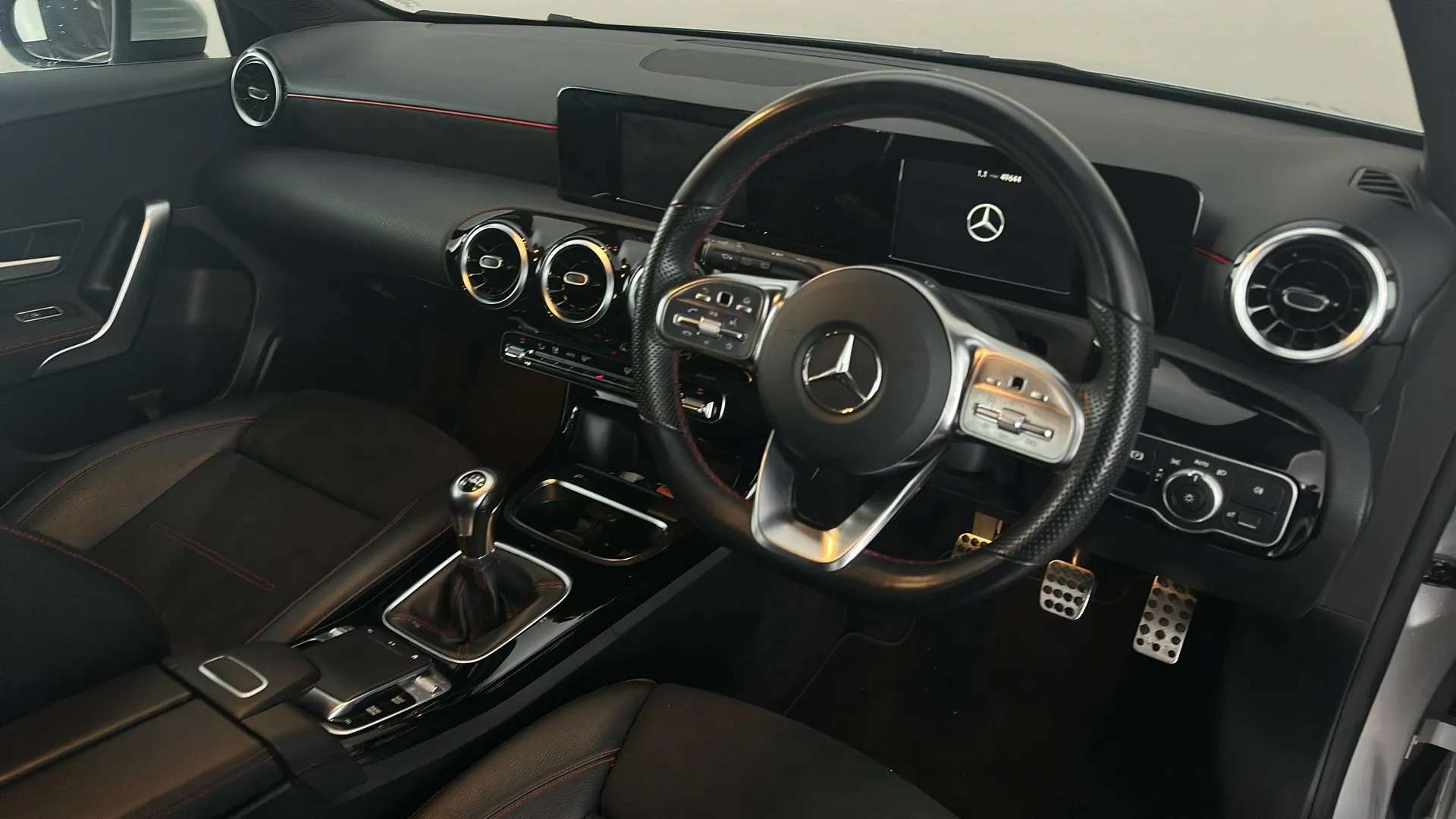 2019 MERCEDES-BENZ A CLASS 2019 MERCEDES-BENZ A CLASS